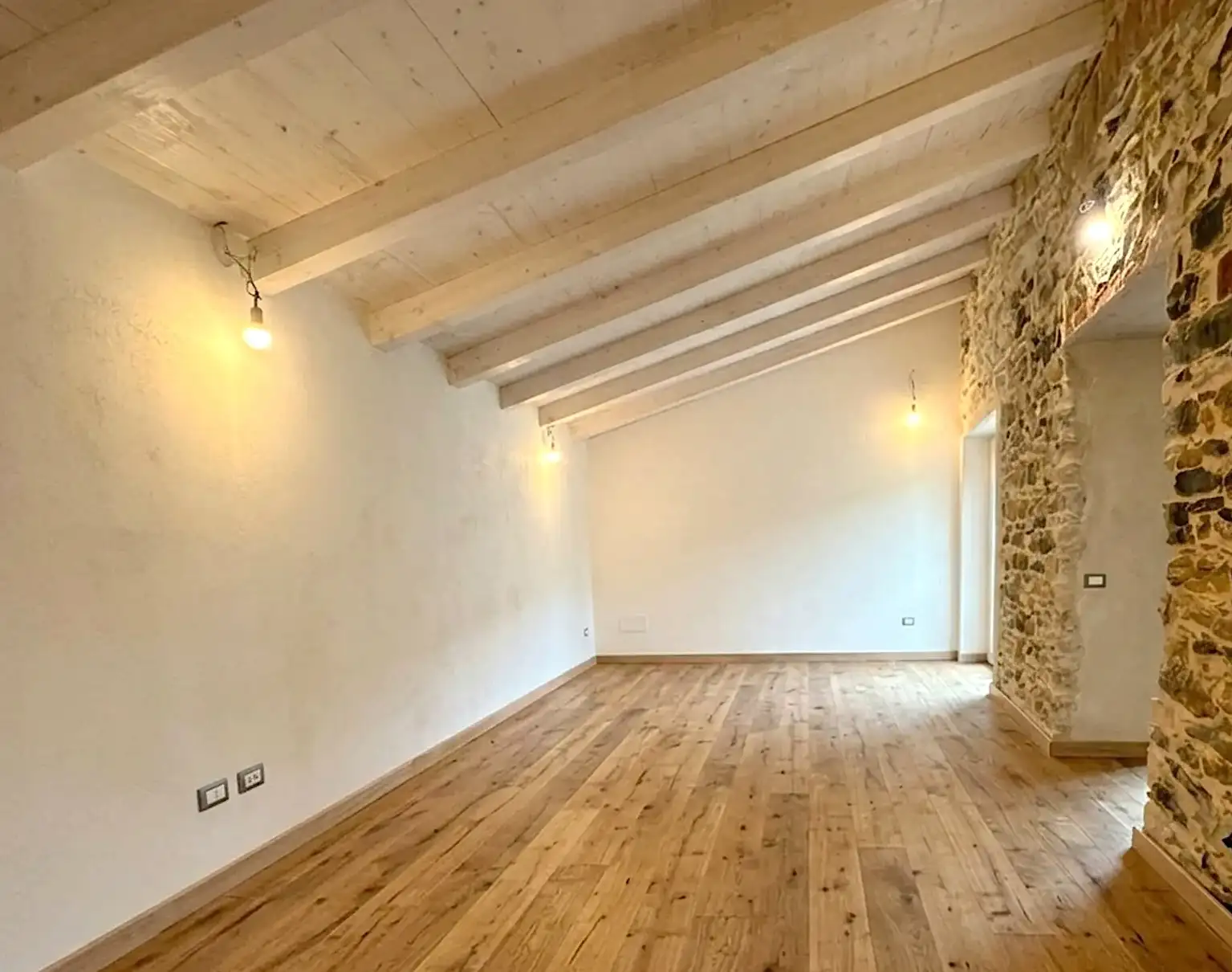 Apartment directly on the main square