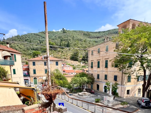 Apartment directly on the main square