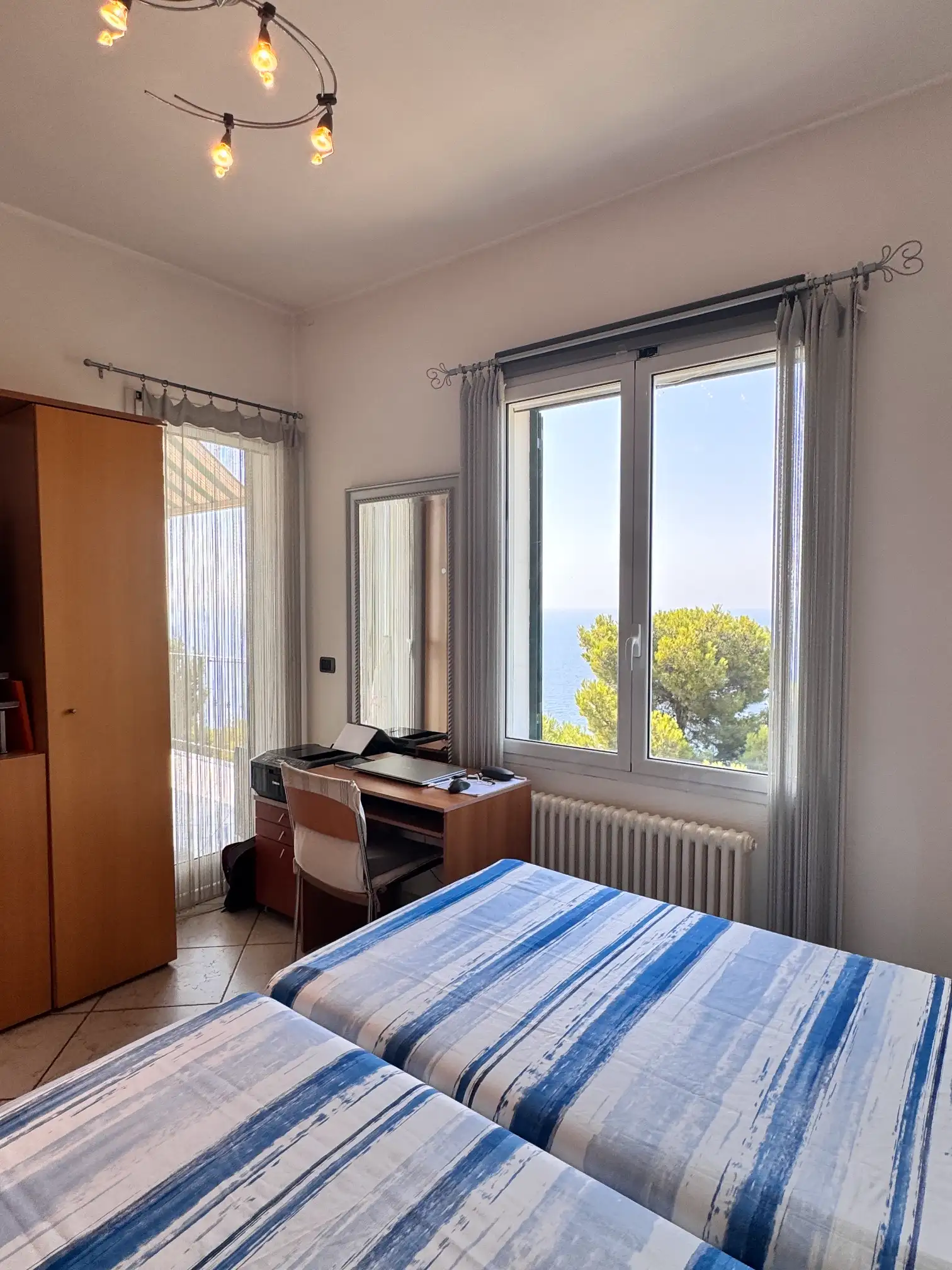 Dreamviews: Apartment with terrace and garden