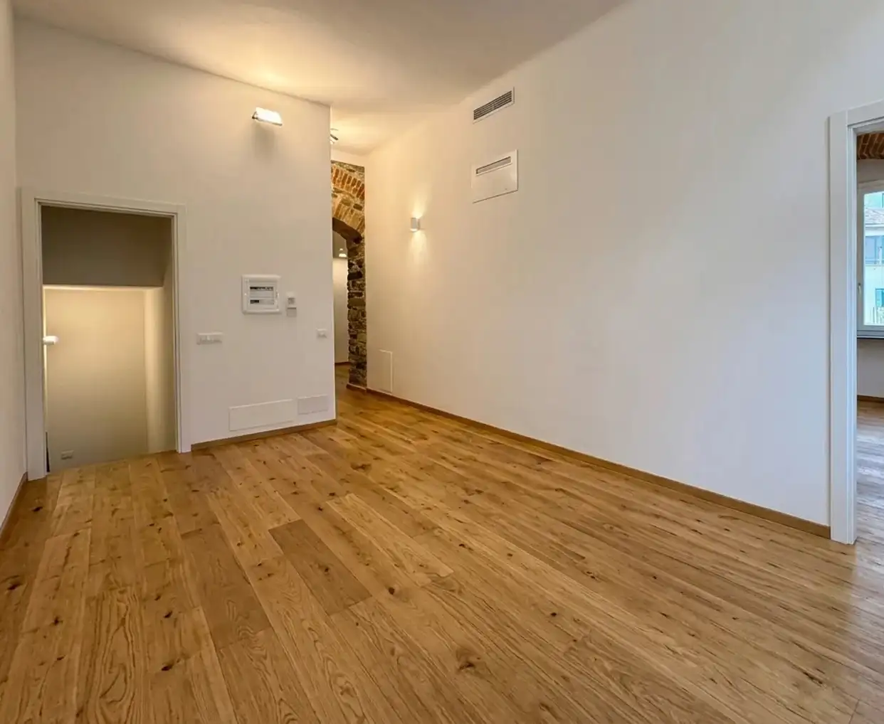 Apartment directly on the main square