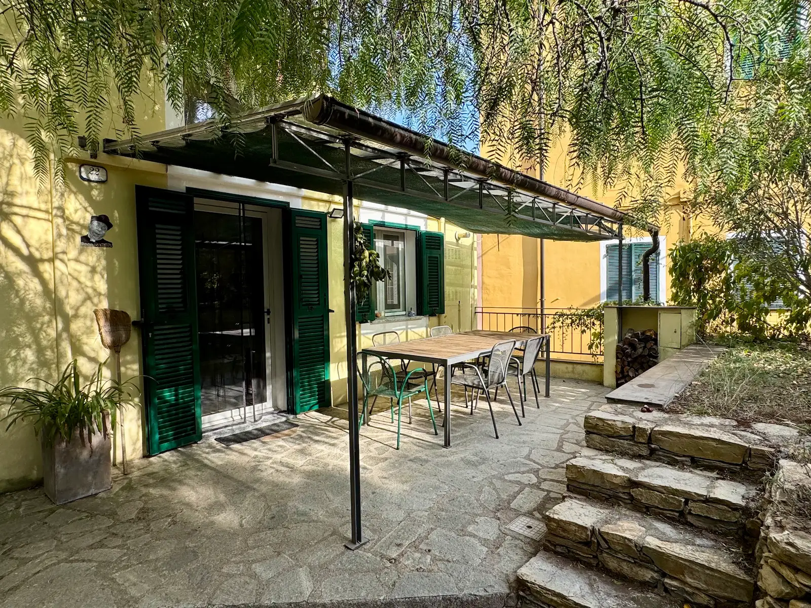 Restored house with garden and parking space