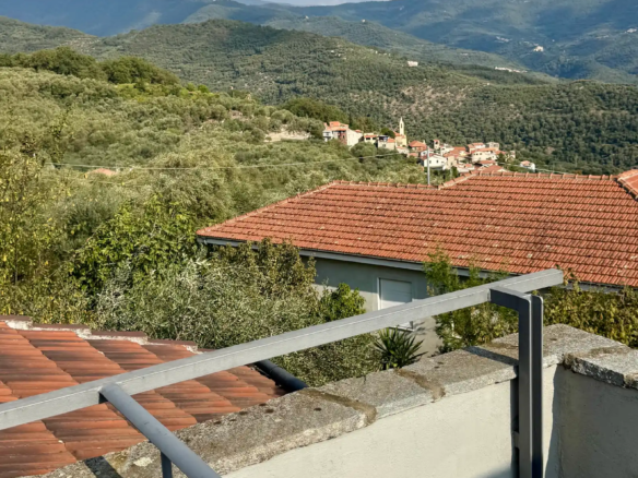 Tiny Village House with Roof Terrace and Guest Area