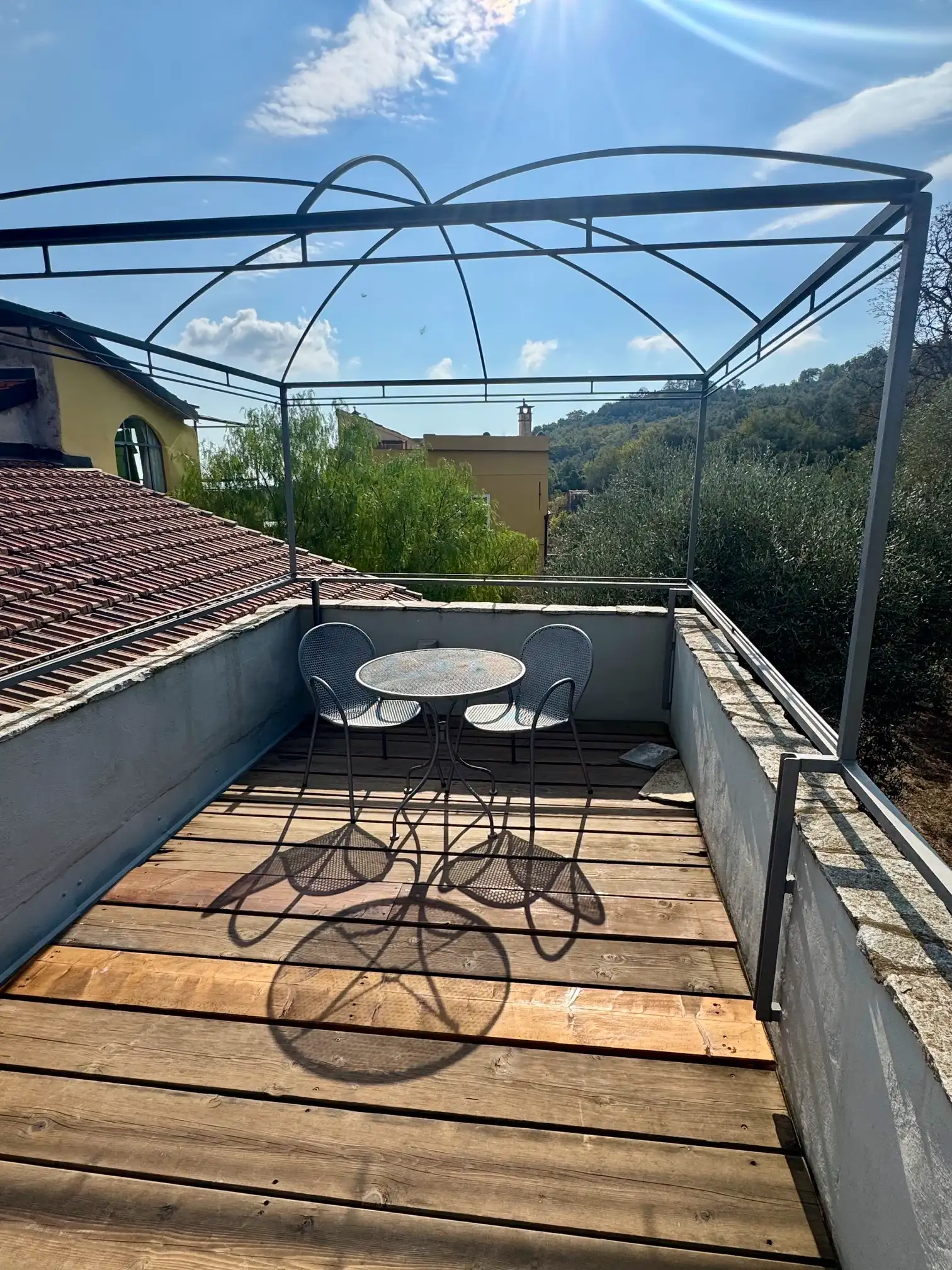 Tiny Village House with Roof Terrace and Guest Area