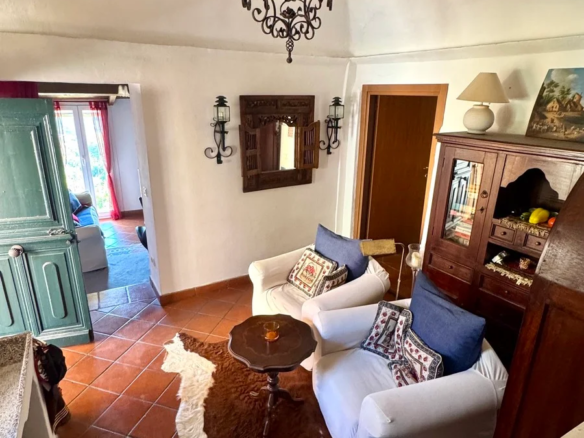 Unique village house with roof terrace and garden