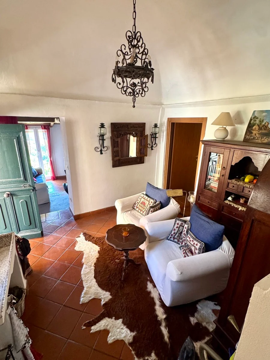 Unique village house with roof terrace and garden