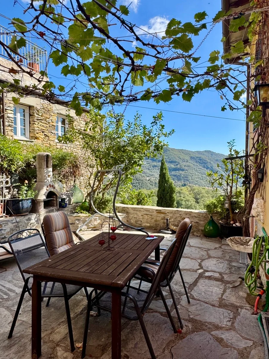 Unique village house with roof terrace and garden