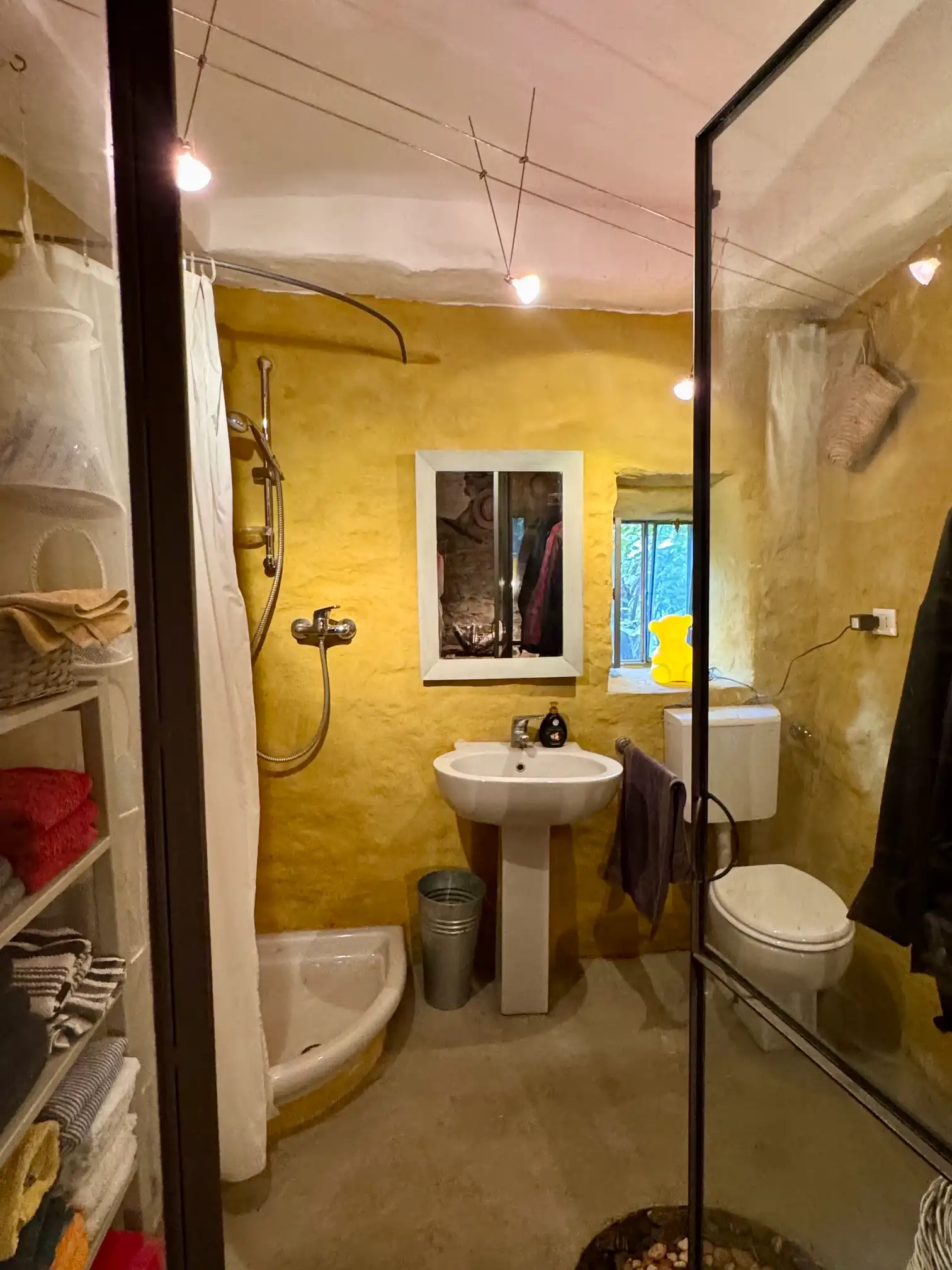 Tiny Village House with Roof Terrace and Guest Area