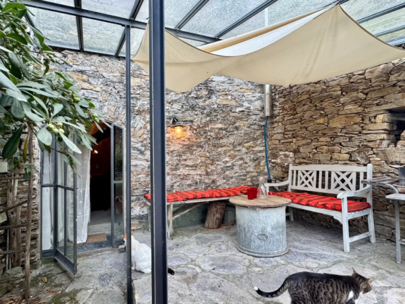 Tiny Village House with Roof Terrace and Guest Area