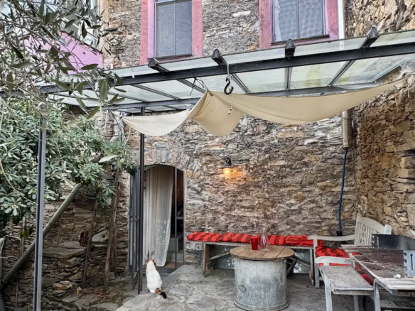 Tiny Village House with Roof Terrace and Guest Area
