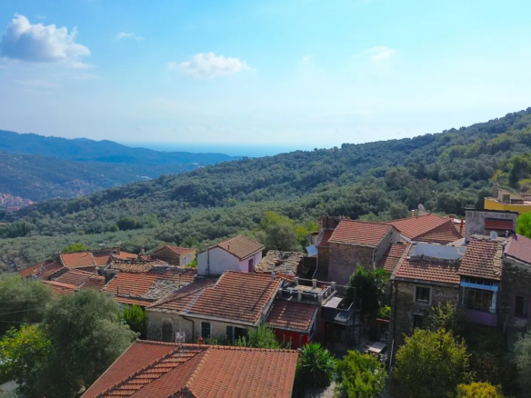 Charming village house with rooftop terrace & garden