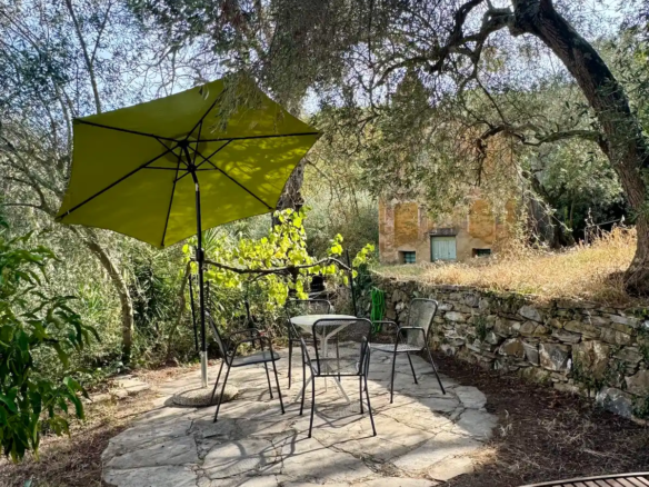 Restored house with garden and parking space